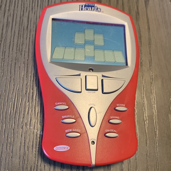 Electronic Handheld Big Screen Hearts - tested and working - Picture 3 of 4